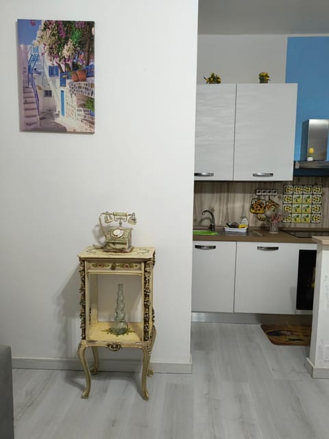 Monolocale in vicolo storico Gin Tonic Lemon Apartment in Rodi Garganico