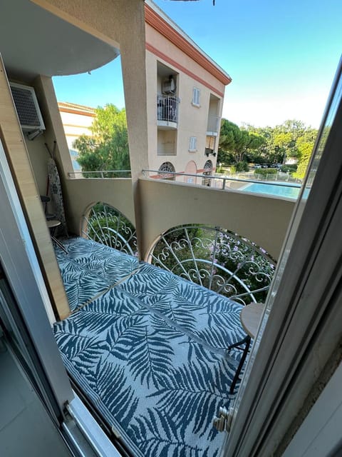 Patio, View (from property/room), Balcony/Terrace, Balcony/Terrace