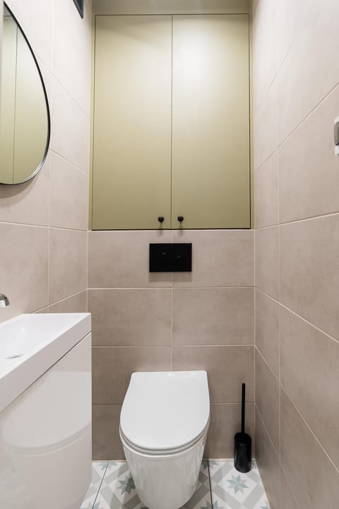 Toilet, Bathroom