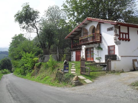Property building, Day