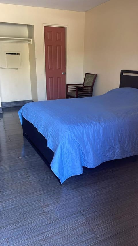 Slumberland Motel Motel in Sanford