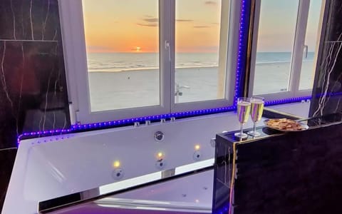 Balneo Face mer Berck Apartment in Berck