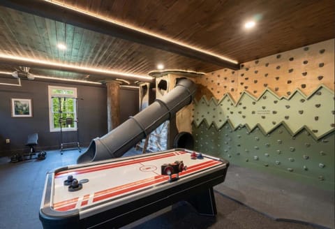 French Quarter - New Orleans Charm in the Mountain House in Mentone