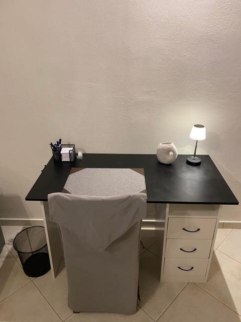 Deppy's House Apartment in Naousa