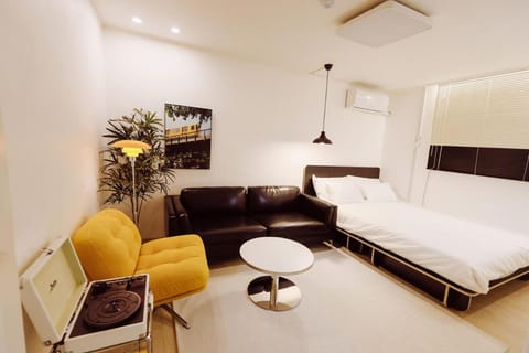 Bed, Bedroom, air conditioner