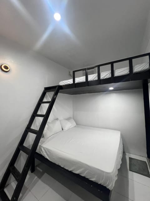 Bed, Photo of the whole room, Bedroom, bunk bed