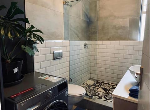 Atlantic Sea View Two Bedroom Apartment Apartment in Sea Point