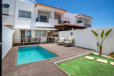 Patio, Garden, Garden view
