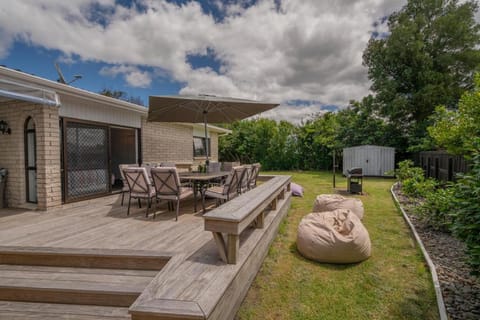 Property building, Patio, BBQ facilities, Garden, Balcony/Terrace