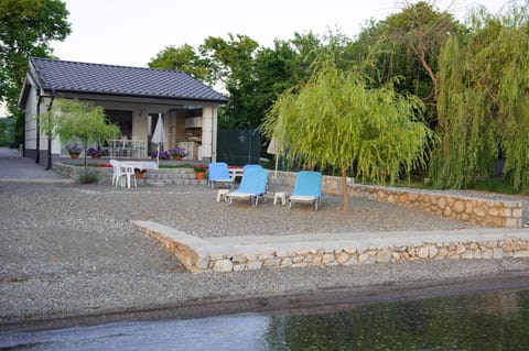 Lake House Sand House in Ohrid