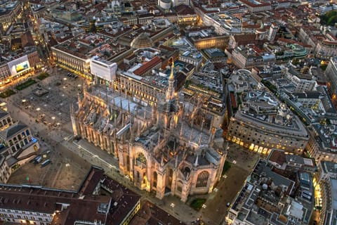 Nearby landmark, Neighbourhood, Bird's eye view
