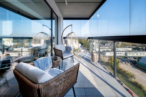 Patio, Day, View (from property/room), Balcony/Terrace, Balcony/Terrace, Seating area