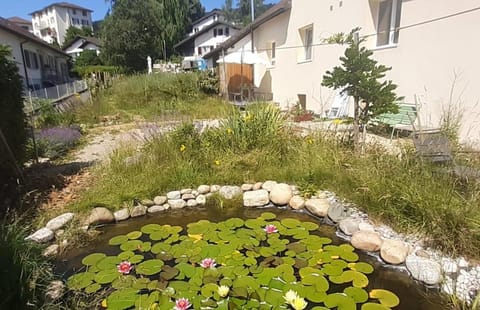 L'Entre-Deux Apartment in Neuchâtel, Switzerland