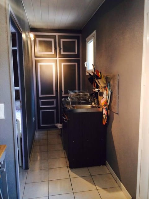 APPARTEMENT 2 CHAMBRES PISCINE A PARATGEr Apartment in Porto-Vecchio