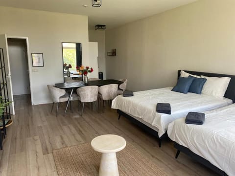 Cozy and best location! 6 person Apartment in Rotterdam