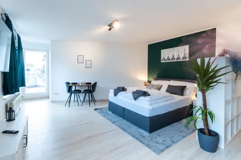 Balcony/Terrace, Dining area, Bedroom