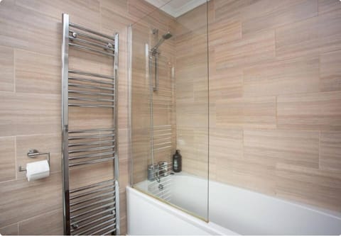 3BR Retreat High Barnes Wifi House in Sunderland