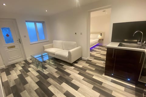 Kitchen or kitchenette, Living room, Seating area