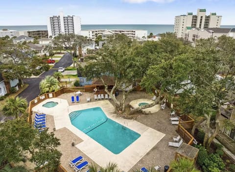 Bird's eye view, Pool view, Sea view, Swimming pool