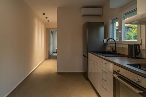 Elonea Villas, Luxury Villas and Studios in Kallikrateia Halkidiki with Garden, Veranda & BBQ Apartment in Halkidiki