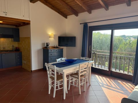 TV and multimedia, Dining area