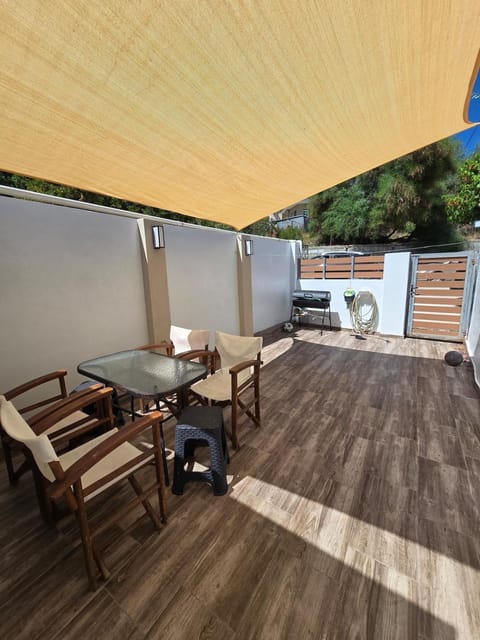 Patio, Balcony/Terrace