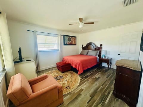 2-bedrooms Home in Melbourne & 5mins to the beach! House in Melbourne