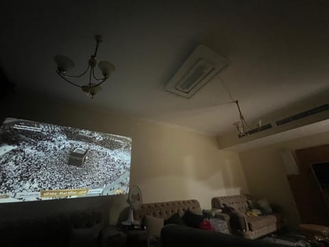 AlNahda Border SHJ-DXB -ZAMAZM GuestHouse Bed and Breakfast in Al Sharjah