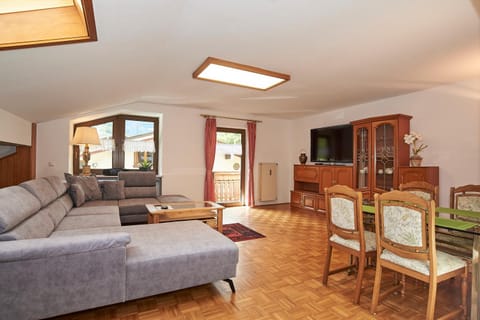 Balcony/Terrace, Living room