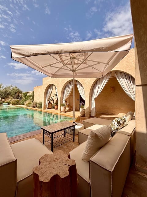 Patio, Day, Living room, Pool view, Swimming pool