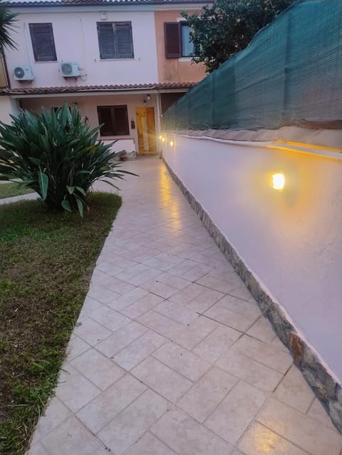 Property building, Garden