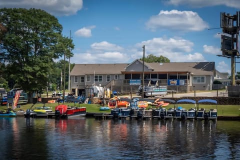 Activities, View (from property/room), Lake view, Sports