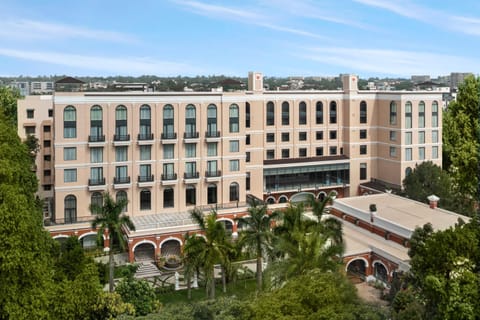 Property building, City view, Location