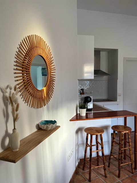 Kitchen or kitchenette, Lobby or reception