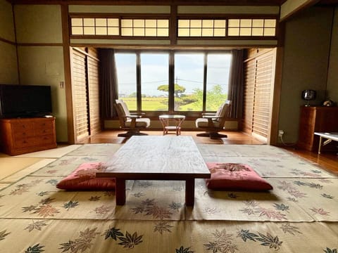 TV and multimedia, Kitchen or kitchenette, Photo of the whole room, Bedroom