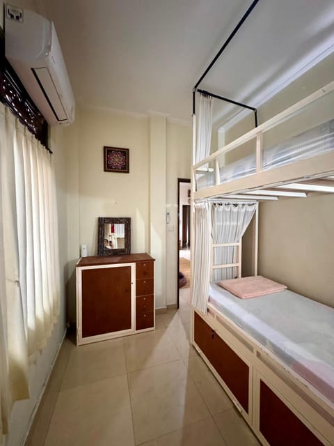 Nua House Hostel in Ubud