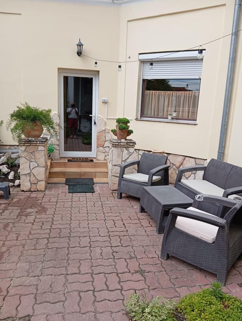 Balcony/Terrace, Balcony/Terrace