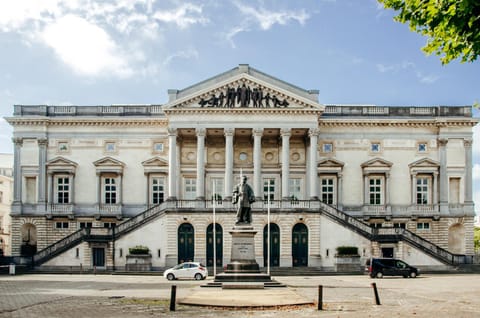 Il Ponte Private Room with Hotel-Style Comfort Apartment in Ghent