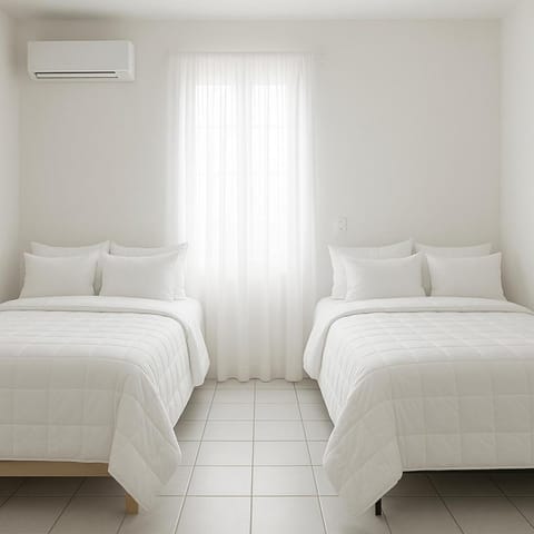 Bed, Photo of the whole room, Bedroom, air conditioner