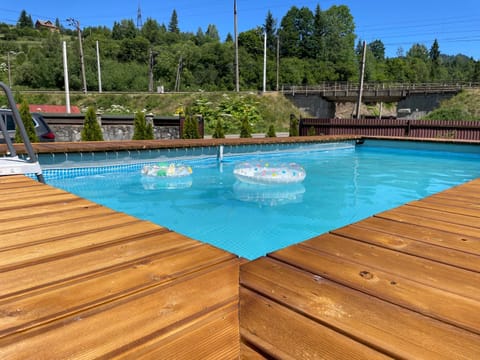 Swimming pool, Swimming pool