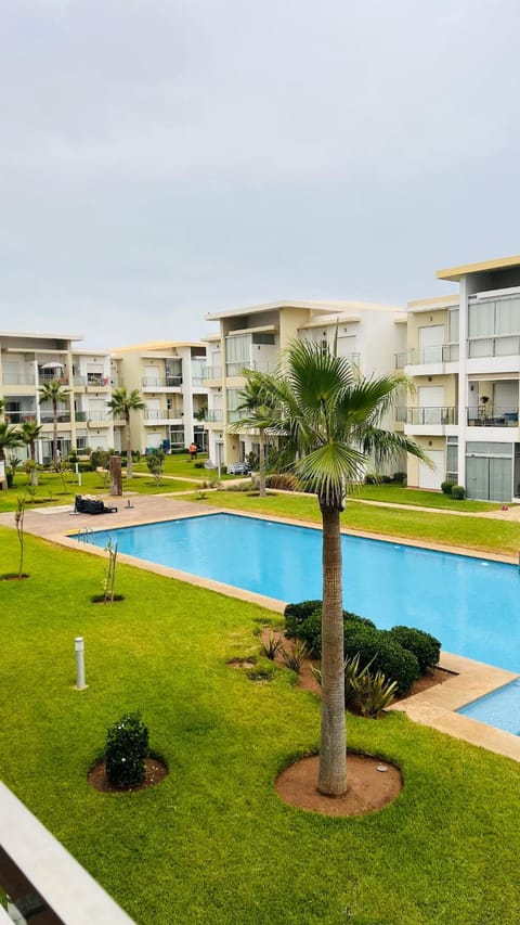 Garden, Swimming pool