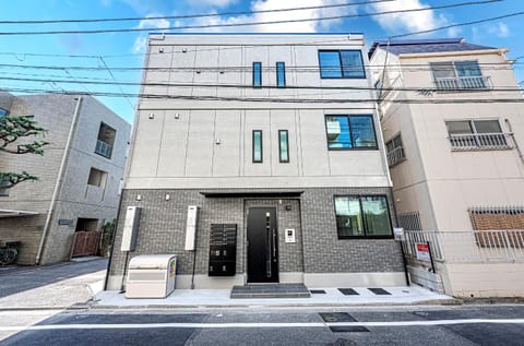 Property building, Facade/entrance