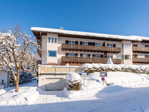 Property building, Winter