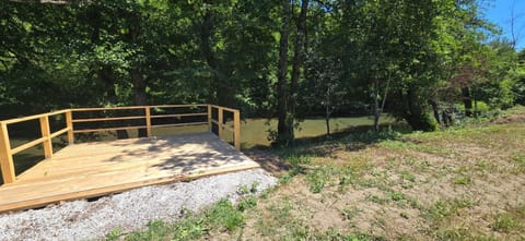 Villa River Villa in Federation of Bosnia and Herzegovina