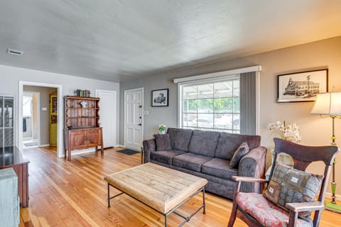 Less Than 1 Mi to Oakland As Park West Sacramento Home House in West Sacramento