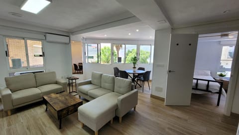 Lounge or bar