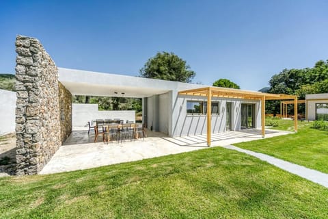 Kumquart Estate-Lemon- 4 bed apartment Apartment in Corfu, Greece