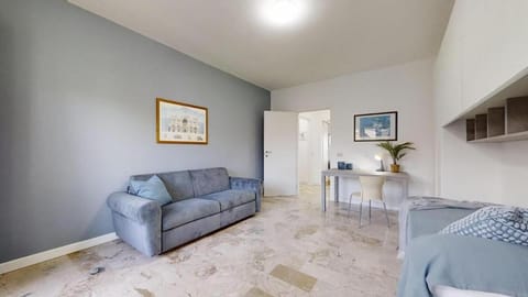 Comoda and luminosa casa a Mestre - FREE PARK easy to venice Apartment in Venice