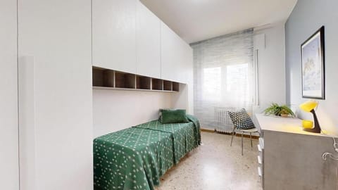 Comoda and luminosa casa a Mestre - FREE PARK easy to venice Apartment in Venice