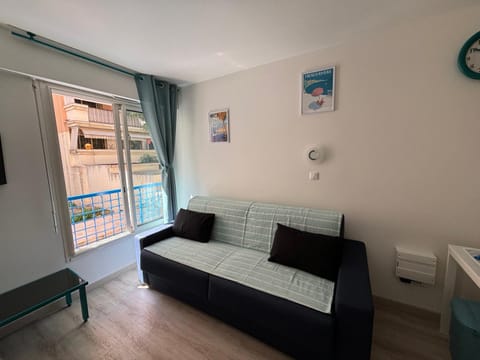 Rêve de Vacances Studio 2P Plage et Casino Les Rivages du Parc Apartment in Menton